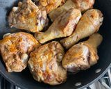Foto del paso 3 de la receta: Pollo a la cacerola