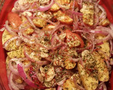Foto del paso 8 de la receta: Patatas orgánicas al horno con cebolla roja y pinchos morunos