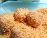 Foto langkah ke 5 dari resep Macaroni cheese ball.