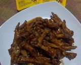 Foto langkah ke 4 dari resep Ceker kecap pedas.