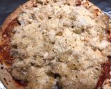 A picture of step 8 of Quick Alfredo Chicken Pizza.