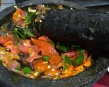 Foto langkah ke 1 dari resep Sambal Daun Mint.