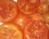 A picture of step 1 of Stuffed tomato.