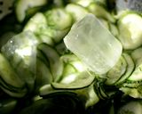Foto del paso 1 de la receta Ensalada de pepinos y yogur