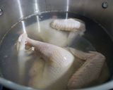 Hình bước làm 1 của món Phở gà Hà Nội