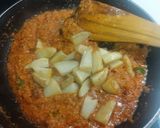 A picture of step 6 of Achary masala ladyfingers potato.