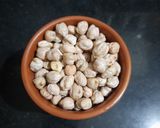 A picture of step 1 of Paneer Stuffed Chickpeas Kofta.