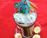 A picture of step 2 of Banana Nutella Smoothie.