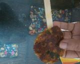 A picture of step 3 of Crispy potato paneer cheesy lollipop.