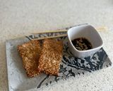 Foto del paso 3 de la receta: Salmón con soja y sésamo