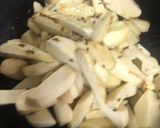 A picture of step 3 of Tawa Arbi Masala.