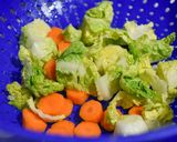 Foto del paso 4 de la receta Ensalada de quinoa con lechuga y huevo duro 🥗