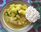 Foto langkah ke 1 dari resep Labu siam santan kuning.