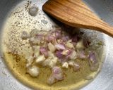 Foto langkah ke 2 dari resep Tumis Cabe Ikan Asin.