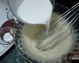 A picture of step 6 of Eggless Rava Cake In Cooker.