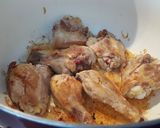 Foto del paso 1 de la receta: Pollo con nopales en salsa de guajillo