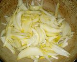Foto del passaggio 2 della ricetta Sfincione di Carciofi