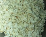 Foto langkah ke 1 dari resep Pop corn pedes manis.