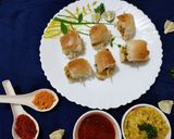 A picture of step 12 of Vada pav fondue.