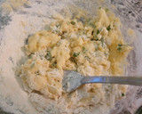 Foto del paso 2 de la receta: Tortillitas de bacalao deliciosas