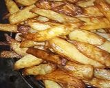 A picture of step 6 of Chatpate Laal Aloo fries 🍟.