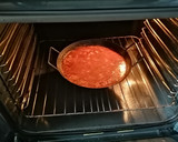 Foto del paso 9 de la receta: Paella sabrosa y fácil de cocinar de marisco al horno
