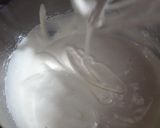 Foto del paso 2 de la receta: Bizcochuelo de vainilla
