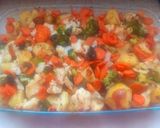 Kurczak Z Ziemniakami I Warzywami Zapiekany Z Piekarnika Poleca Się Na Obiad 🍗🥔🥕🥦😋 krok przepisu 2 zdjęcie