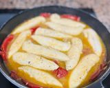 Foto del paso 4 de la receta: Piquillos al ajillo con solomillo de pollo 🧄 🌶️ 🐣
