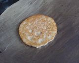 A picture of step 2 of Oats and Apple pancake.
