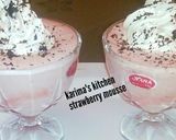 A picture of step 1 of Strawberry mousse.