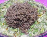 صورة لخطوة 3 من وصفة قرنبيط باللحمه المفرومه 😋😋