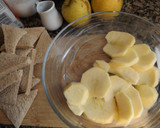 Foto del paso 1 de la receta: Pastel italiano de manzana y pan