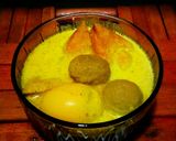 Foto langkah ke 6 dari resep Opor Tahu Telur With Bakso.