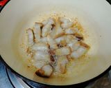 รูปขั้นตอนการทำที่ 2 ของ หมูสามชั้นตุ๋นน้ำแดง