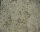 A picture of step 1 of Awaran indomie.