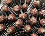 Schoko-Kokos Kugeln Rezeptschritt 3 Foto