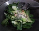 Foto langkah ke 4 dari resep Tumis Pokcoy Telur Orak Arik.