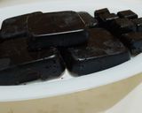 صورة لخطوة 3 من وصفة الشوكولا الداكنة الصلبة