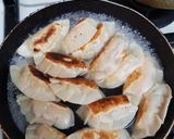 Foto langkah ke 4 dari resep Gyoza Ayam & Udang.