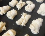 A picture of step 5 of Savory Bizcochitos.