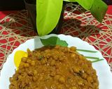 A picture of step 5 of Black Gram / kala Chana Curry.