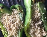 Foto del paso 4 de la receta: Pimiento grillado relleno con cuscús y salsa de kanikama