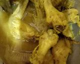 Foto langkah ke 4 dari resep Ayam goreng rempah laos.
