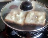 A picture of step 3 of Cheese garlic bread.