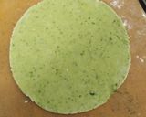A picture of step 4 of Mint paratha.