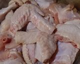 Foto langkah ke 1 dari resep Garang Asem Sayap Ayam (tanpa bungkus).