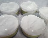 Foto langkah ke 3 dari resep Dessert Box Brownies Alpukat.