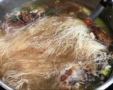 烤鴨米粉的食譜步驟2照片