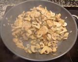 Foto del paso 7 de la receta: Hojaldrado de solomillos de pavo 😋